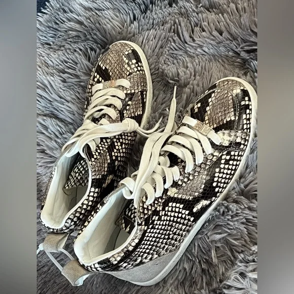 Paige Annie Snake Embossed Mid Top Sneaker - Picture 4 of 6